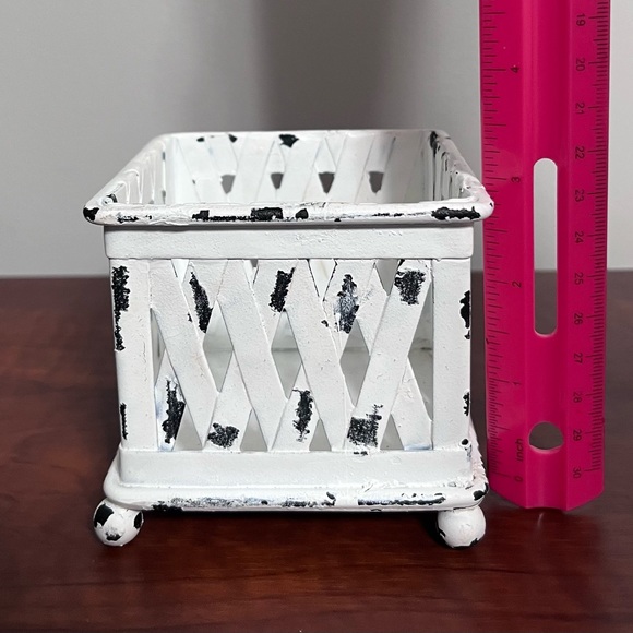 White and Black Distressed Metal Lattice Planter - Picture 6 of 7